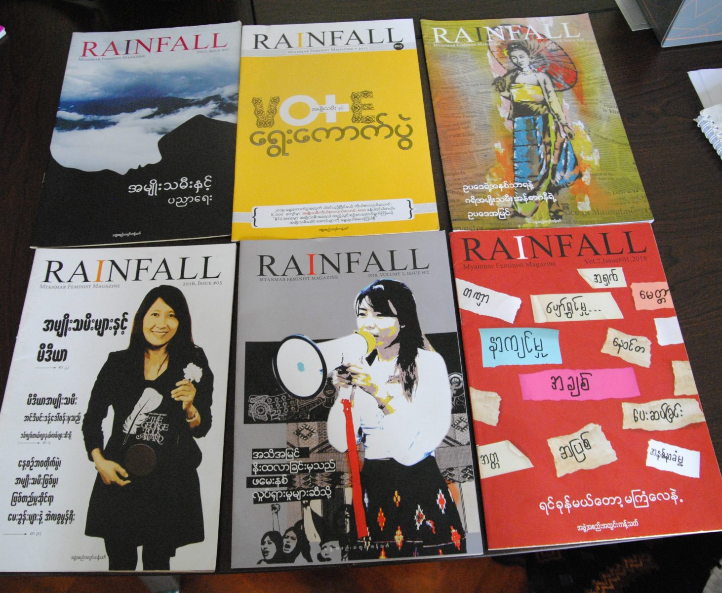 Aktuelle Ausgabe des feministischen Magazins Rainfall © Marlene Weck