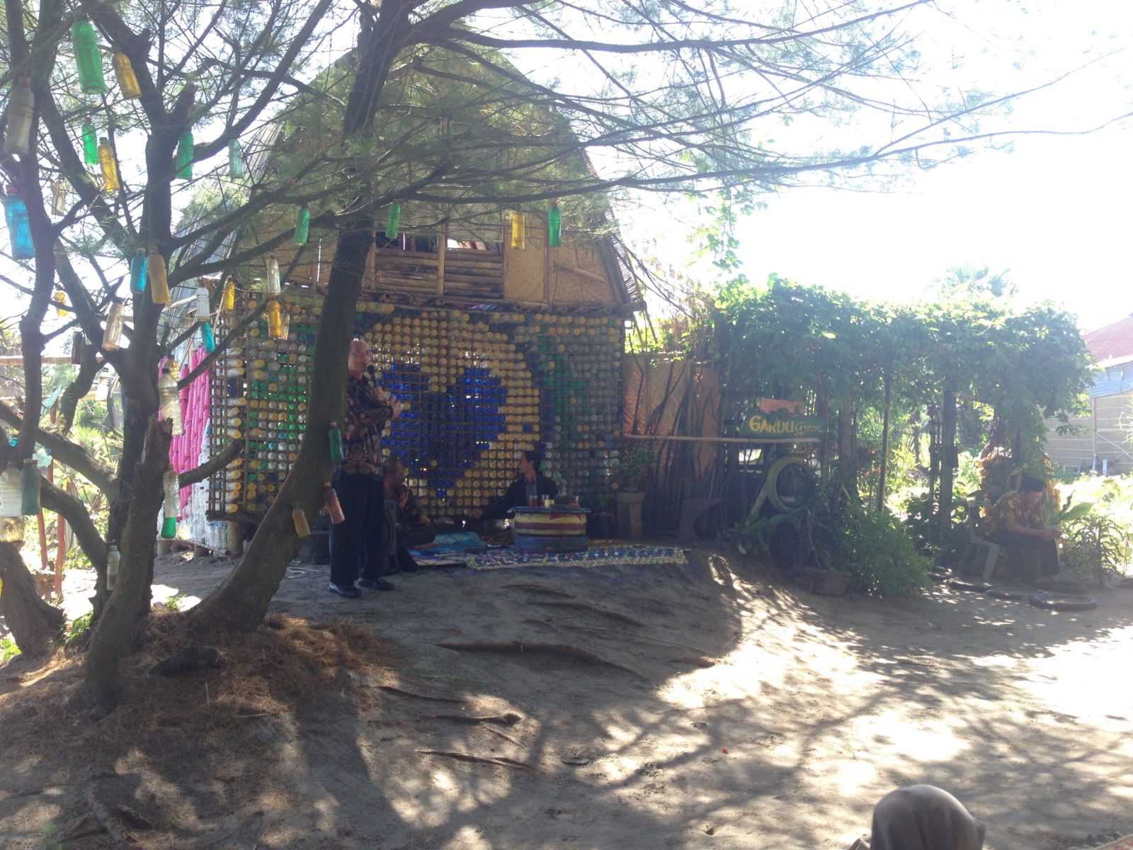 Garduaction - eine künstlerische Müllbank © Lena Keller-Bischoff