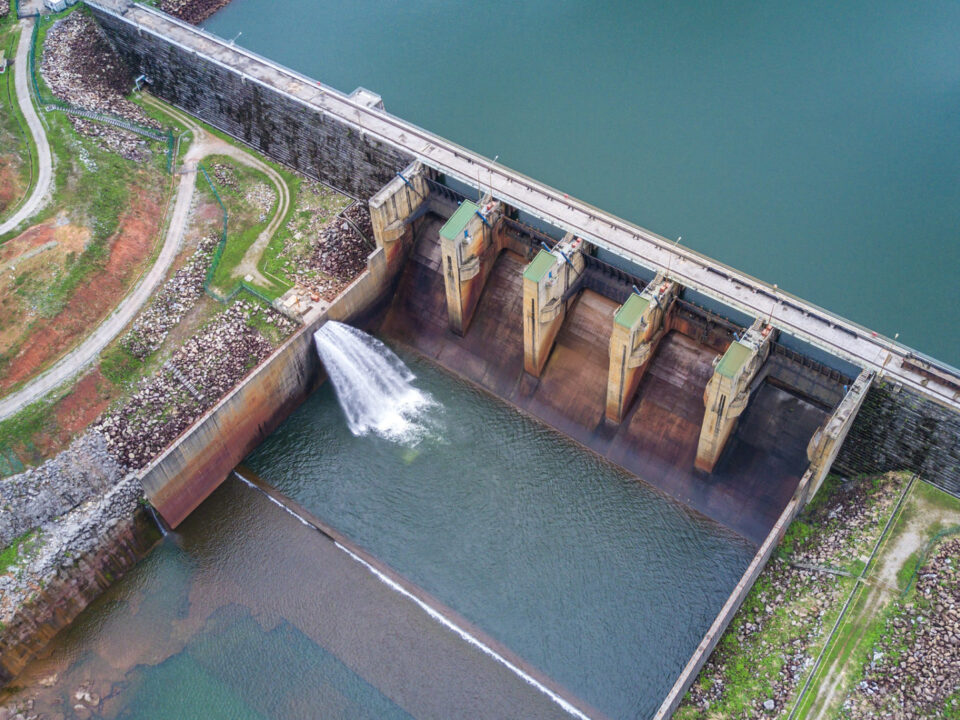 Rezension Laos Staudamm Modellprojekt