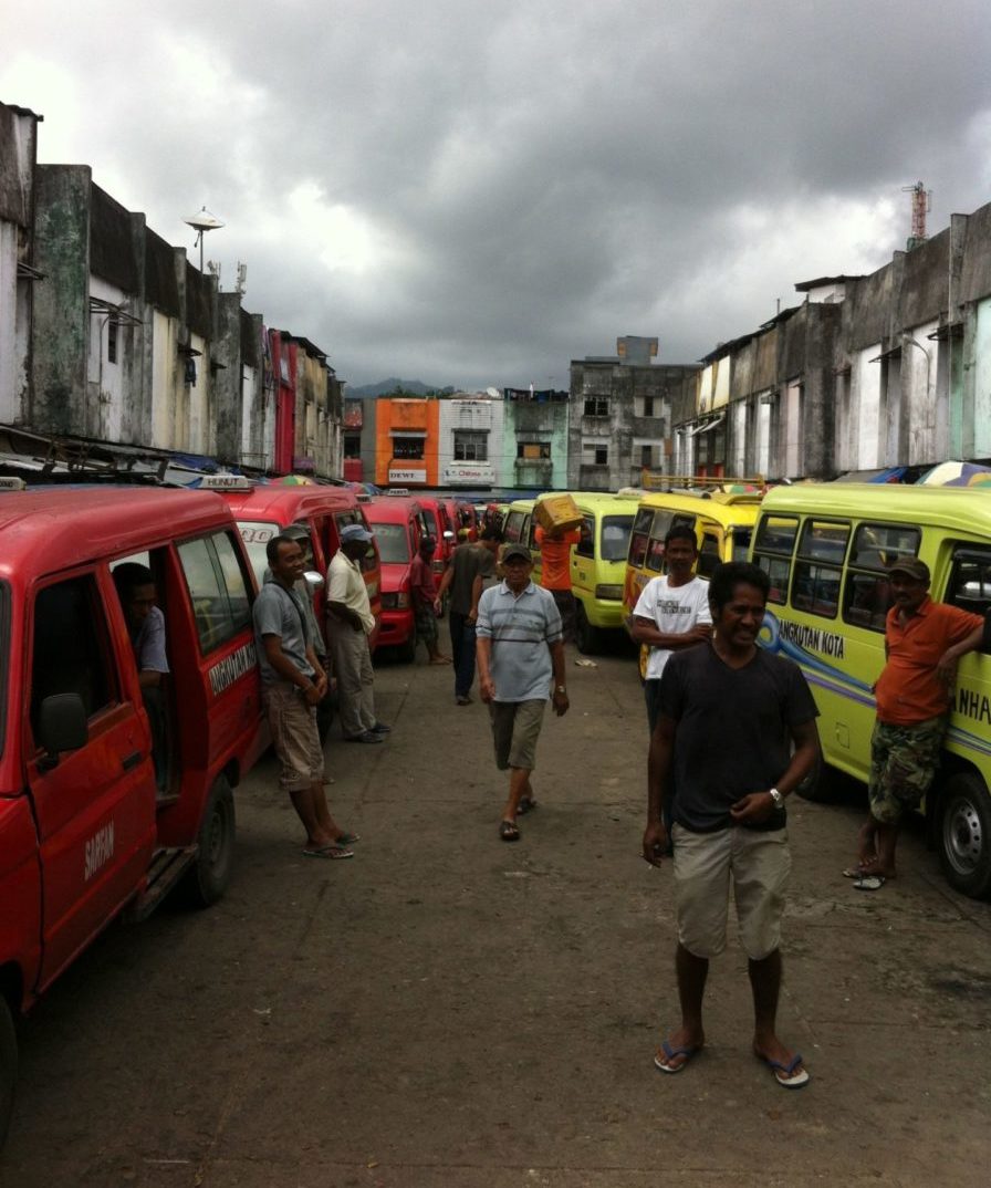 Molukken Polarisierung