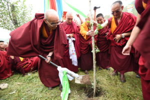 Arahmaiani, Indonesien, Kunst, Umweltschutz