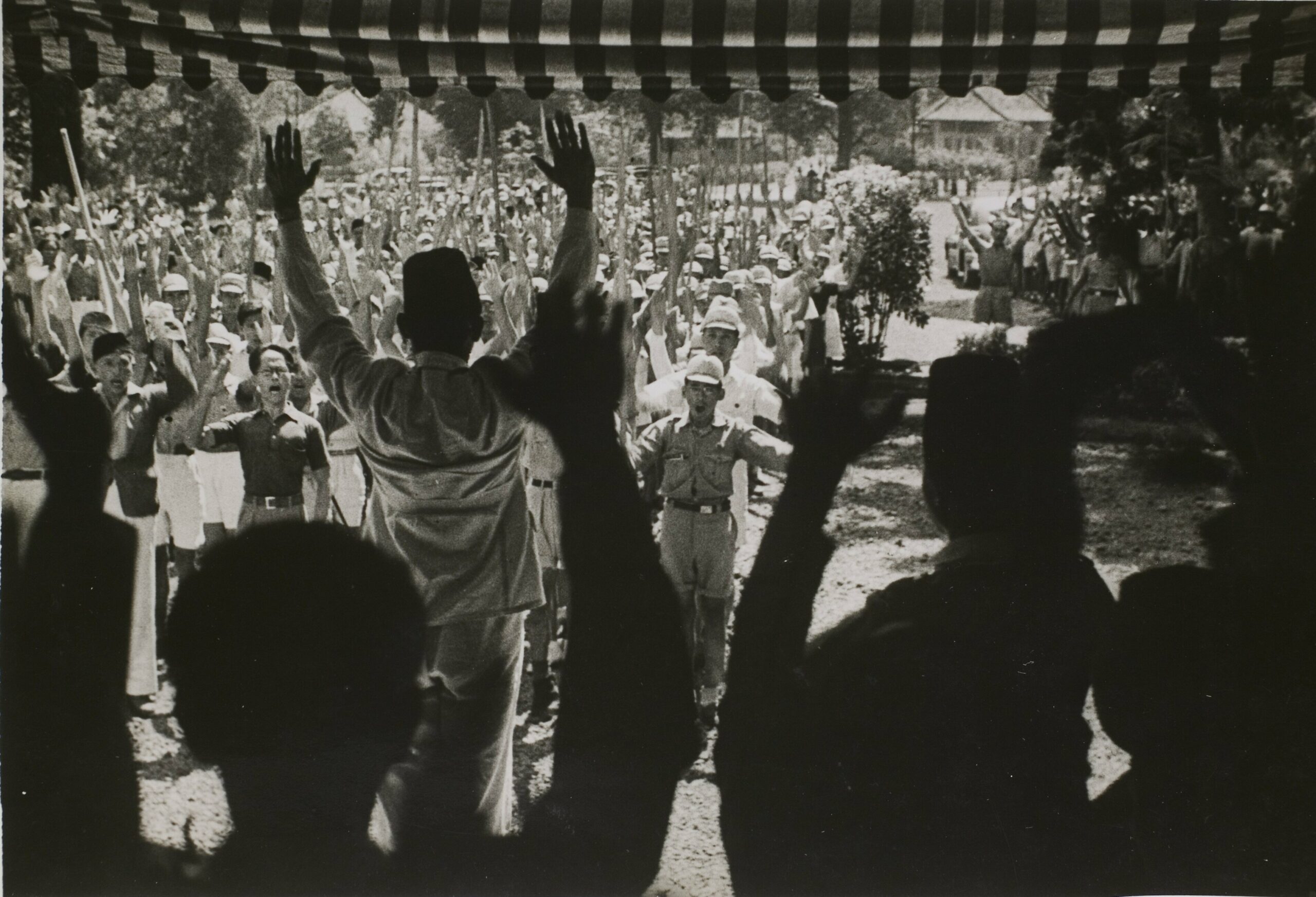 Indonesien, Revolusi