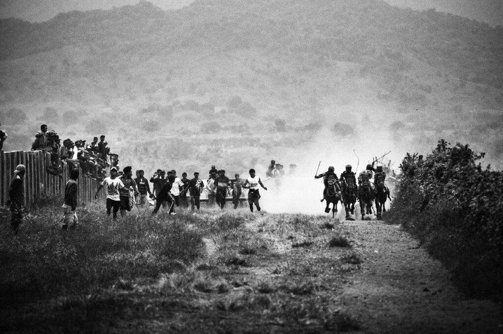 Indonesien, Sumbawa, Kinderjockeys
