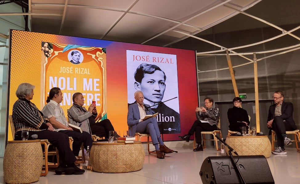 Philippinen, Buchmesse, Essay